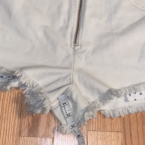 Free People We the Free Sunkissed Denim Short Overalls 12 - Picture 9 of 11